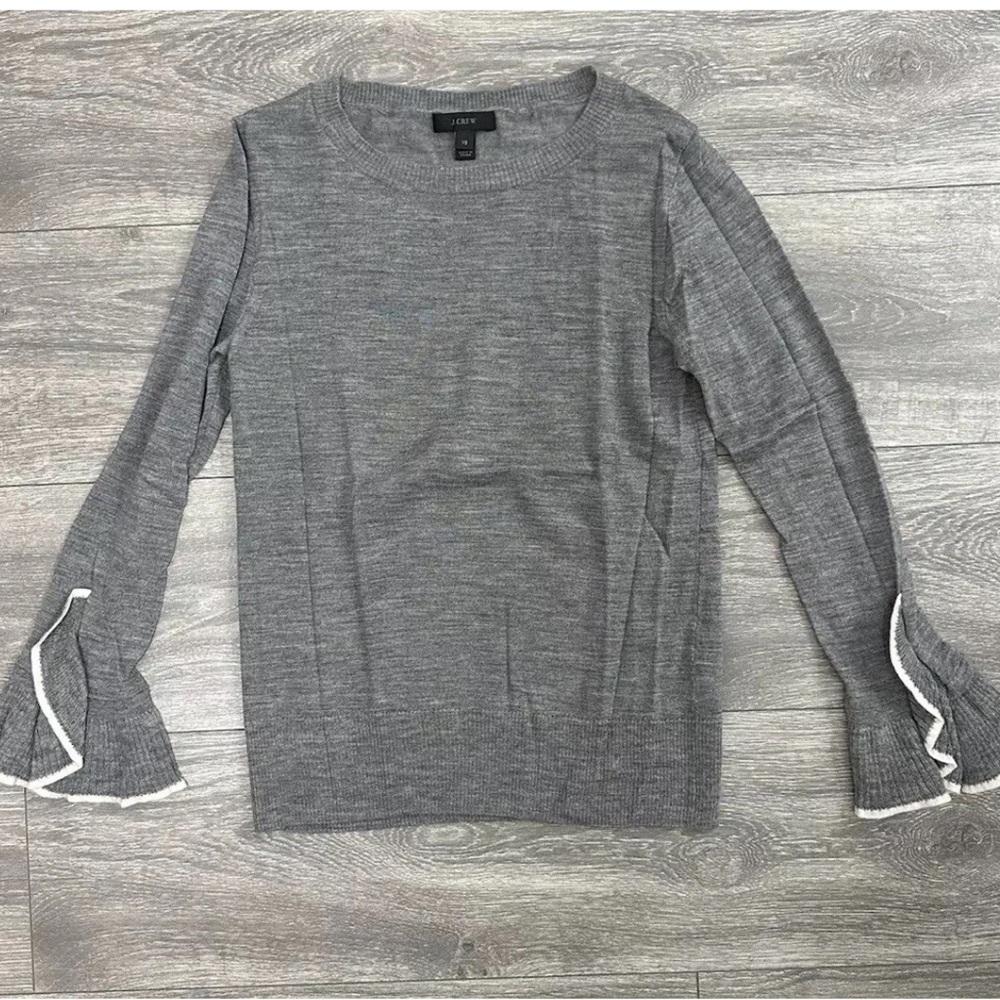 J. Crew Gray & Cream Crew Neck Sweater with Ruffle Sleeves Size XS